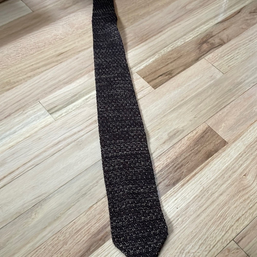 Joseph Abboud tie